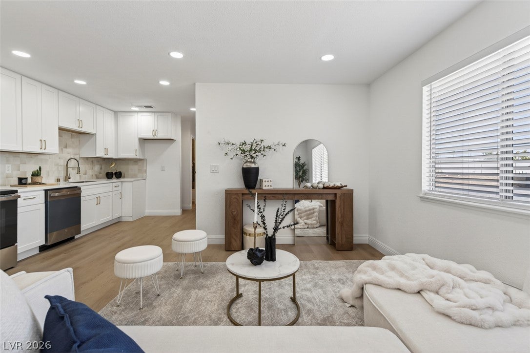 1339 Elizabeth Avenue 4