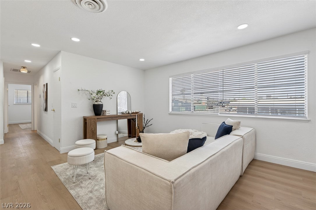 1339 Elizabeth Avenue 4