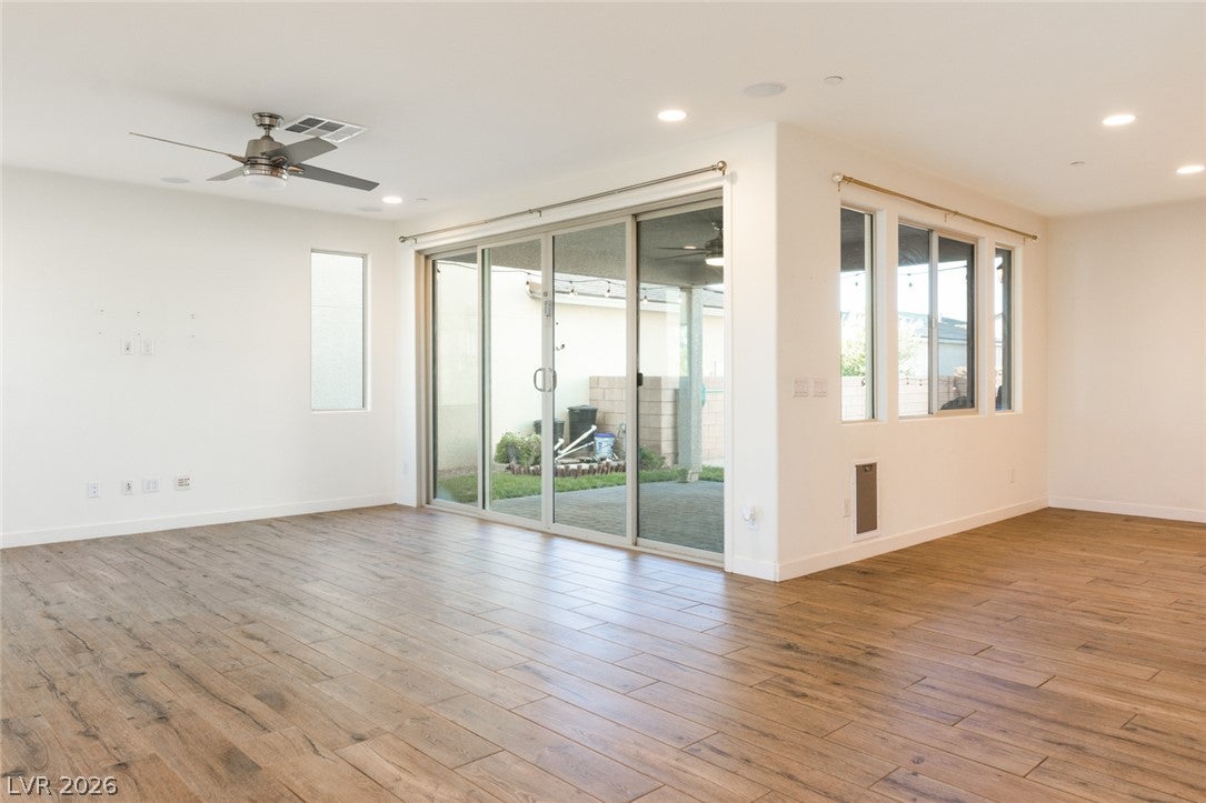 920 E Sunset Road