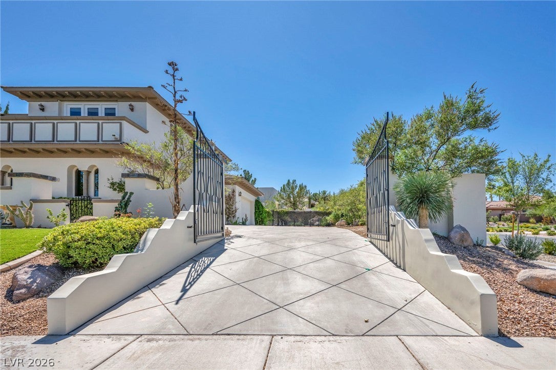 2313 Cedardale Place