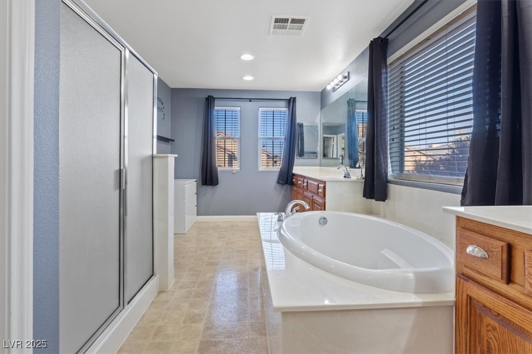 8566 Burning Bridge Court, Las Vegas, Nevada image 10