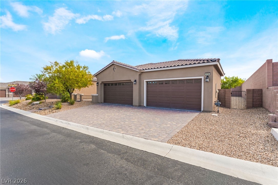 9729 Rock Partridge Court