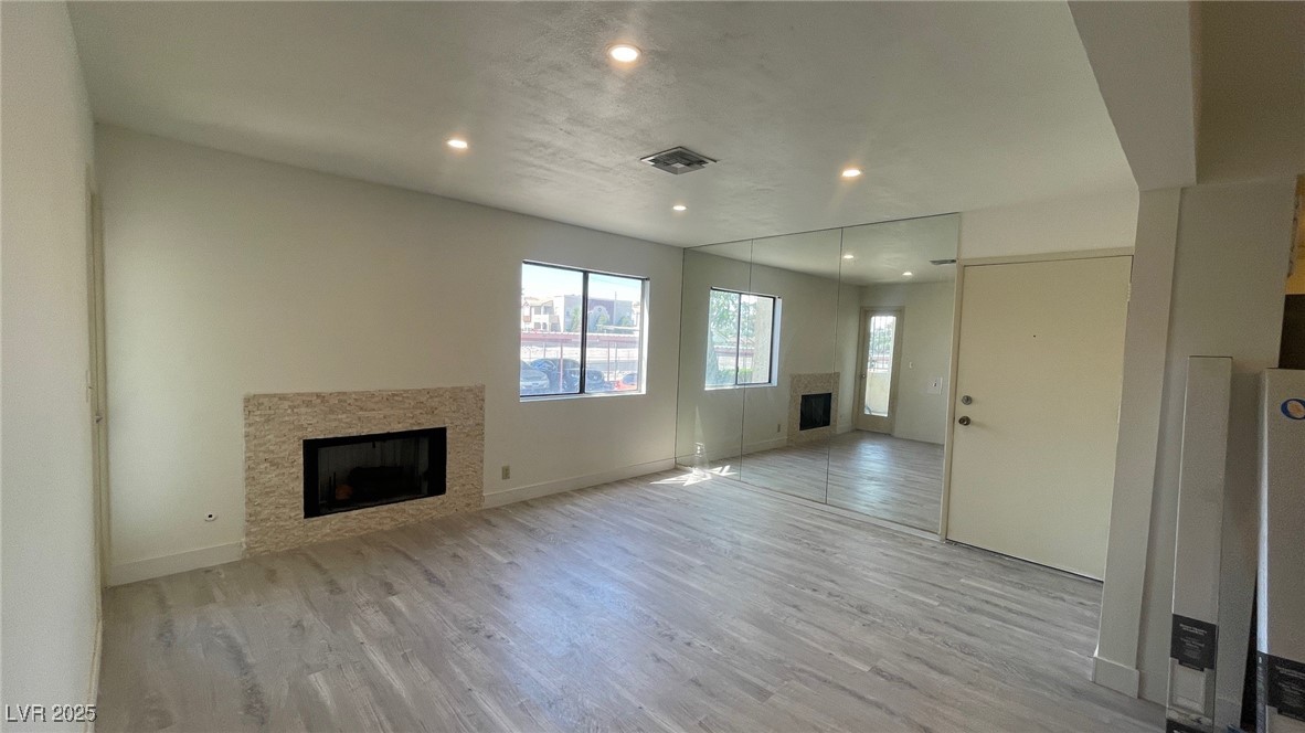 1701 E Katie Avenue 91