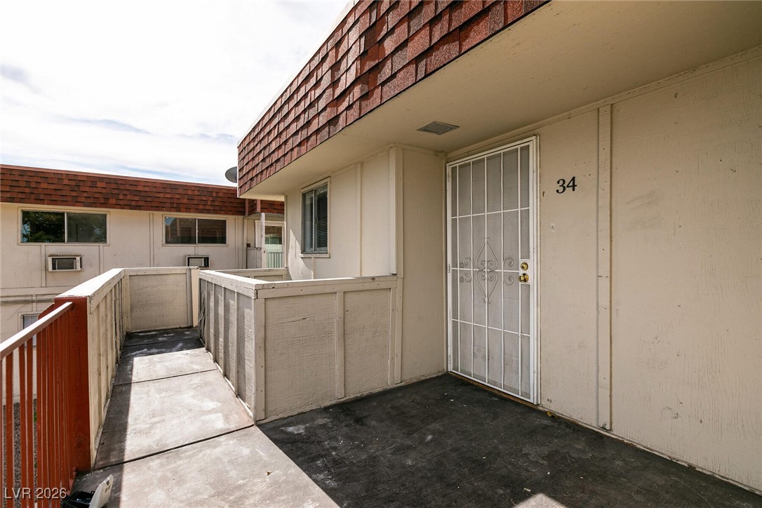 5404 Swenson Street 34