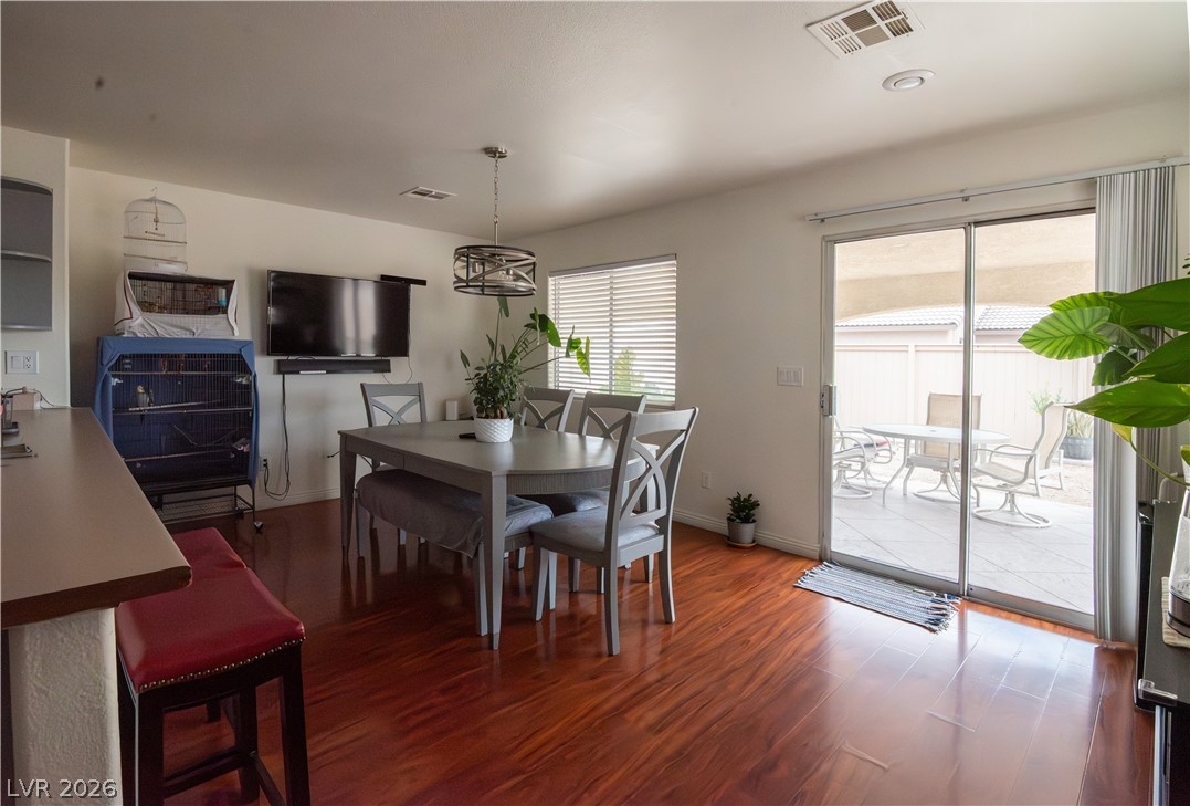 2027 Tallow Tree Avenue