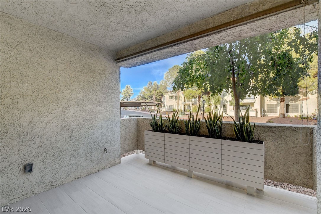 4805 Nara Vista Way 101