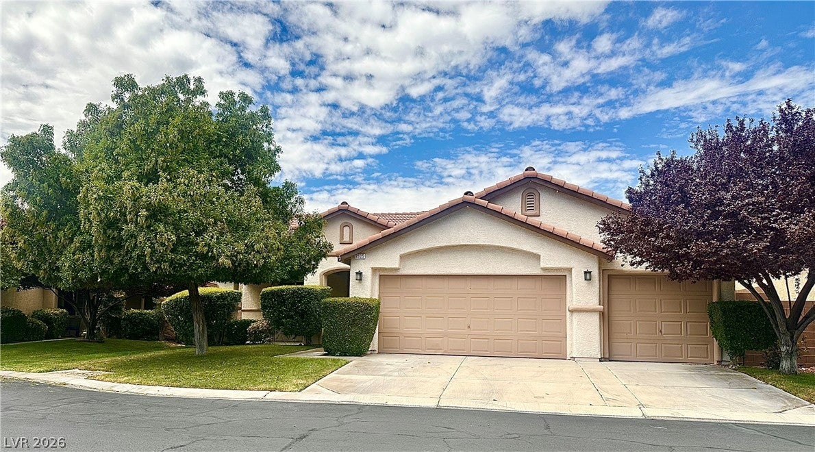 3505 Auburn Shadow Street