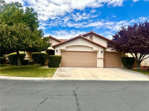 Homes For Sale - 3505 Auburn Shadow Street<br/> Las Vegas, NV 89129