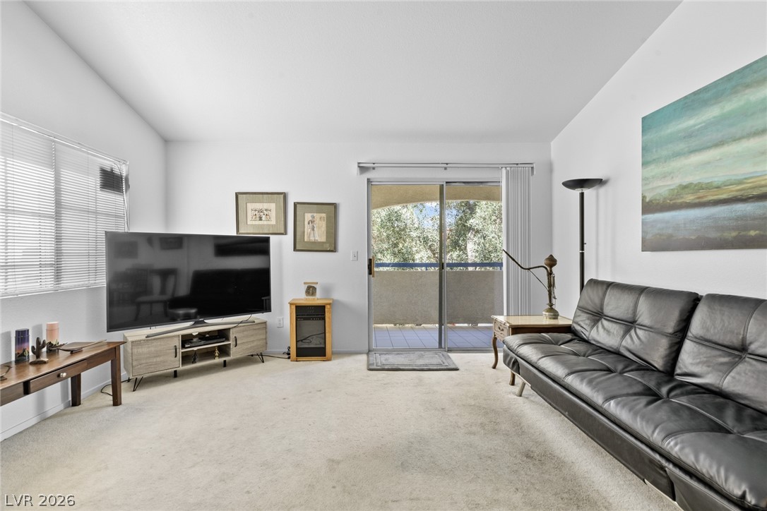 2725 S Nellis Boulevard 2137
