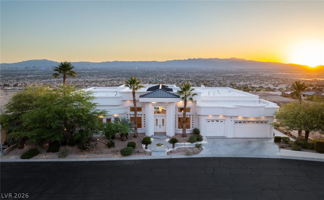 1780 Hardrock Street