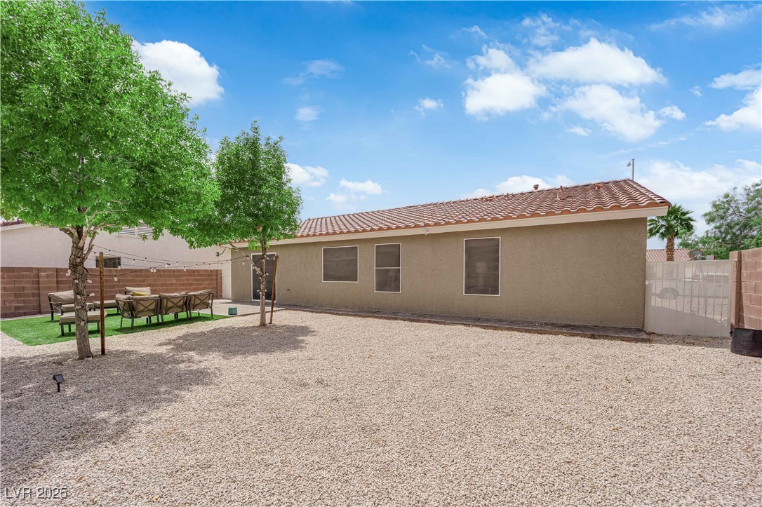 3102 Honeysuckle Avenue, North Las Vegas, Nevada image 27