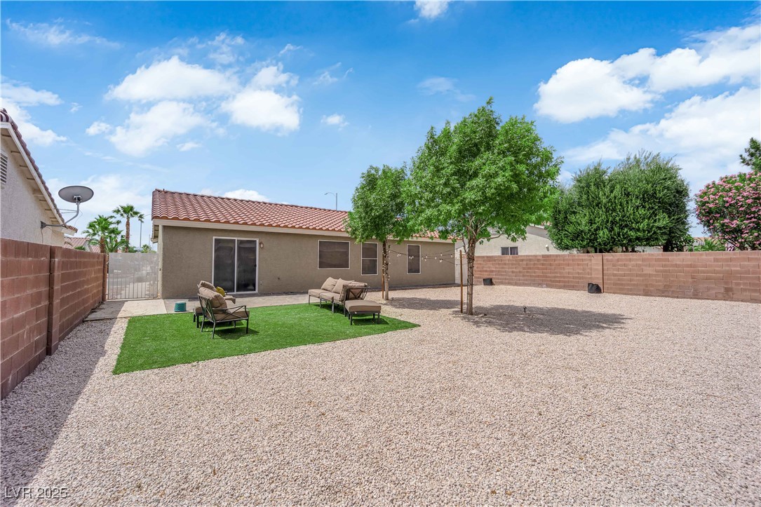 3102 Honeysuckle Avenue, North Las Vegas, Nevada image 26