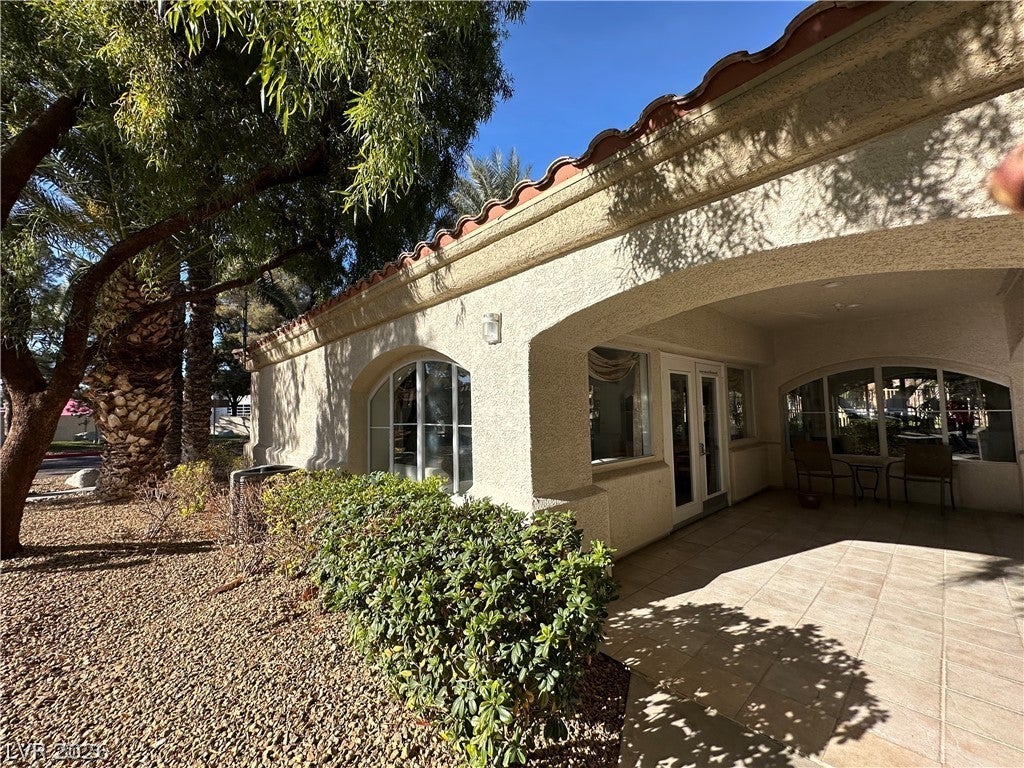 6480 Annie Oakley Drive 611