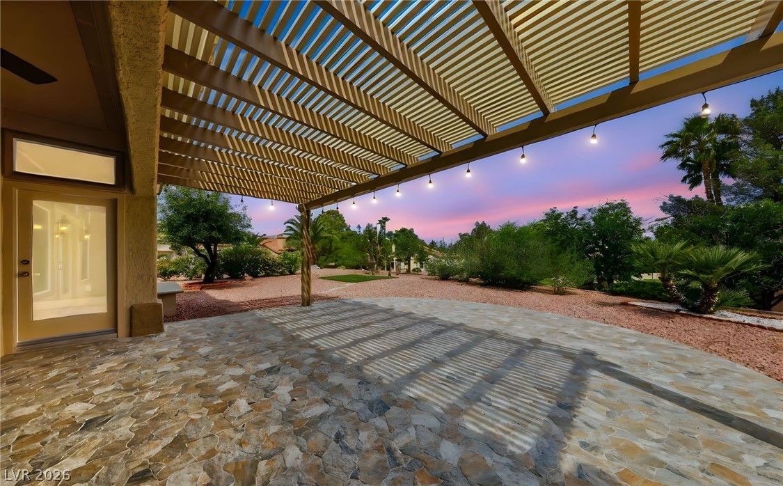 9100 Garden View Drive