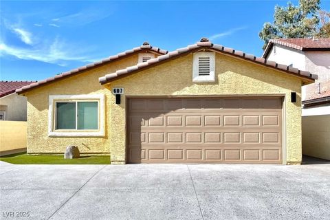 Photo of 607 Oldham Avenue, Henderson, NV 89014 (MLS # 2725588)