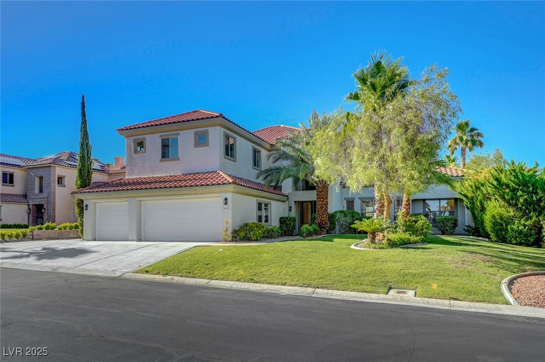 7808 Foothill Ash Avenue