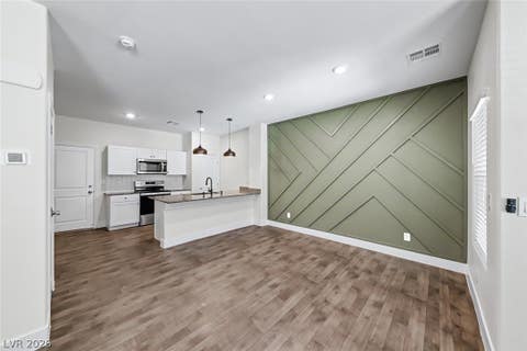 Tiny photo for 535 Thistleberry Avenue, Henderson, NV 89044 (MLS # 2796097)