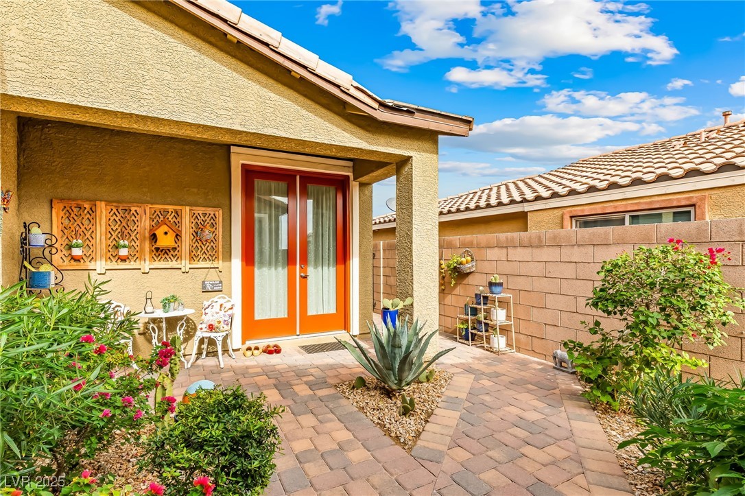 2061 Alki Beach Avenue