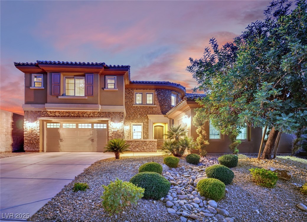 2805 Molinard Court