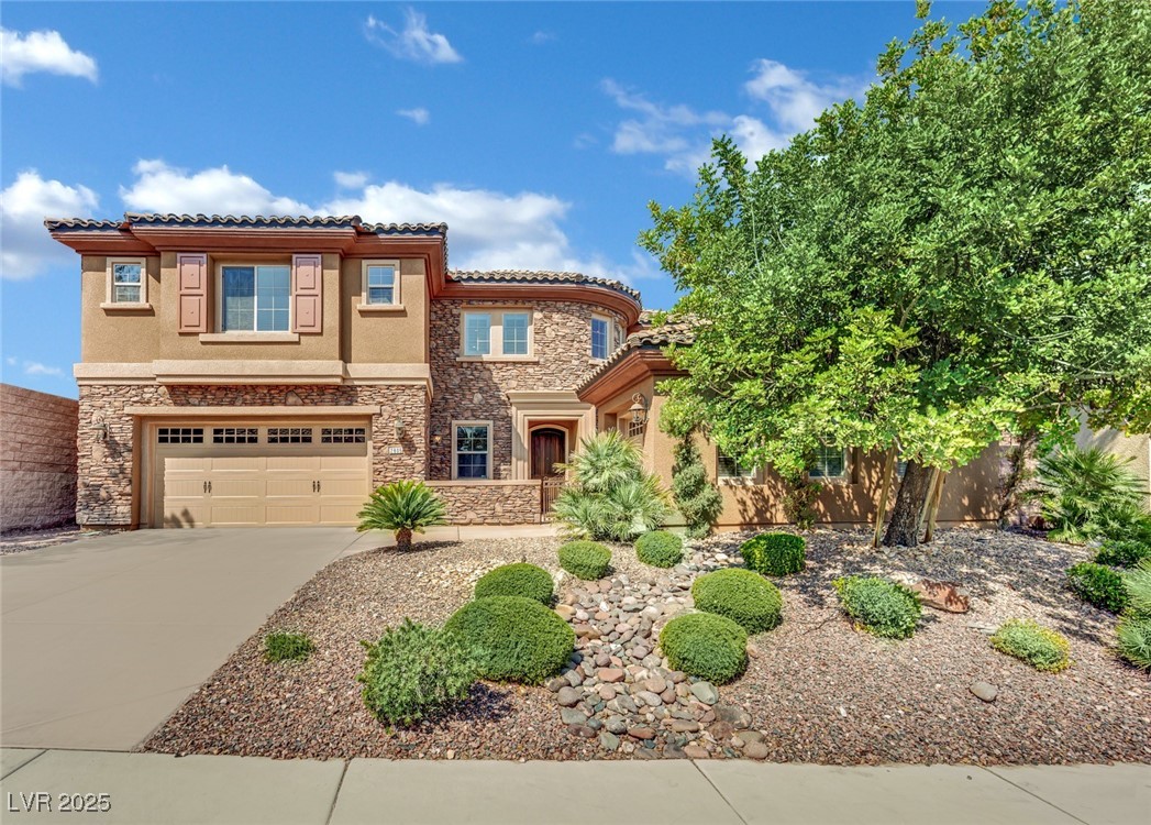 2805 Molinard Court