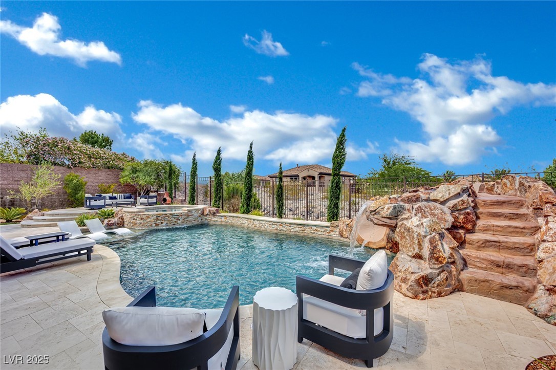 2805 Molinard Court