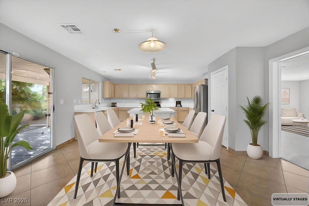 2209 Royal Caribbean Avenue