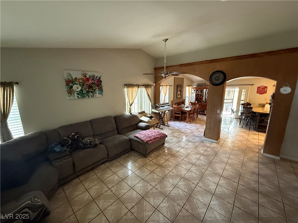 2596212444