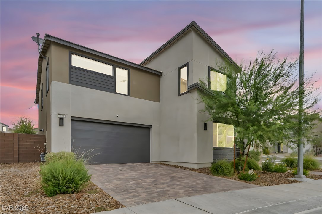6943 Desert Finch Street