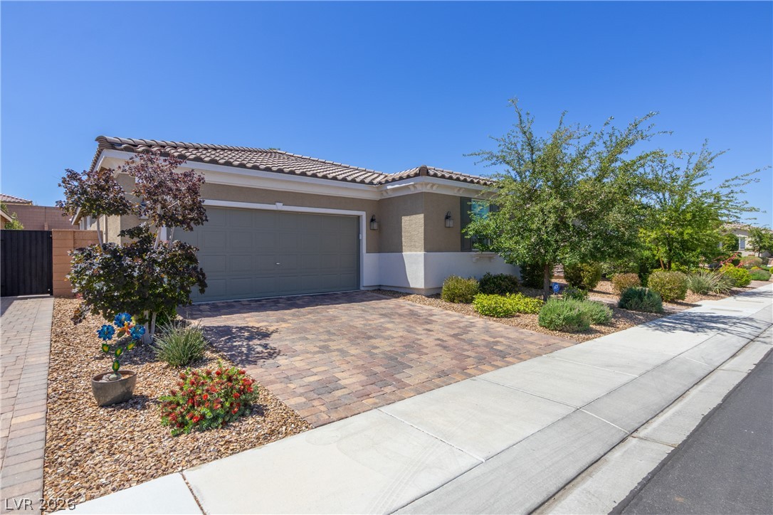 2919 Ventana Ridge Avenue
