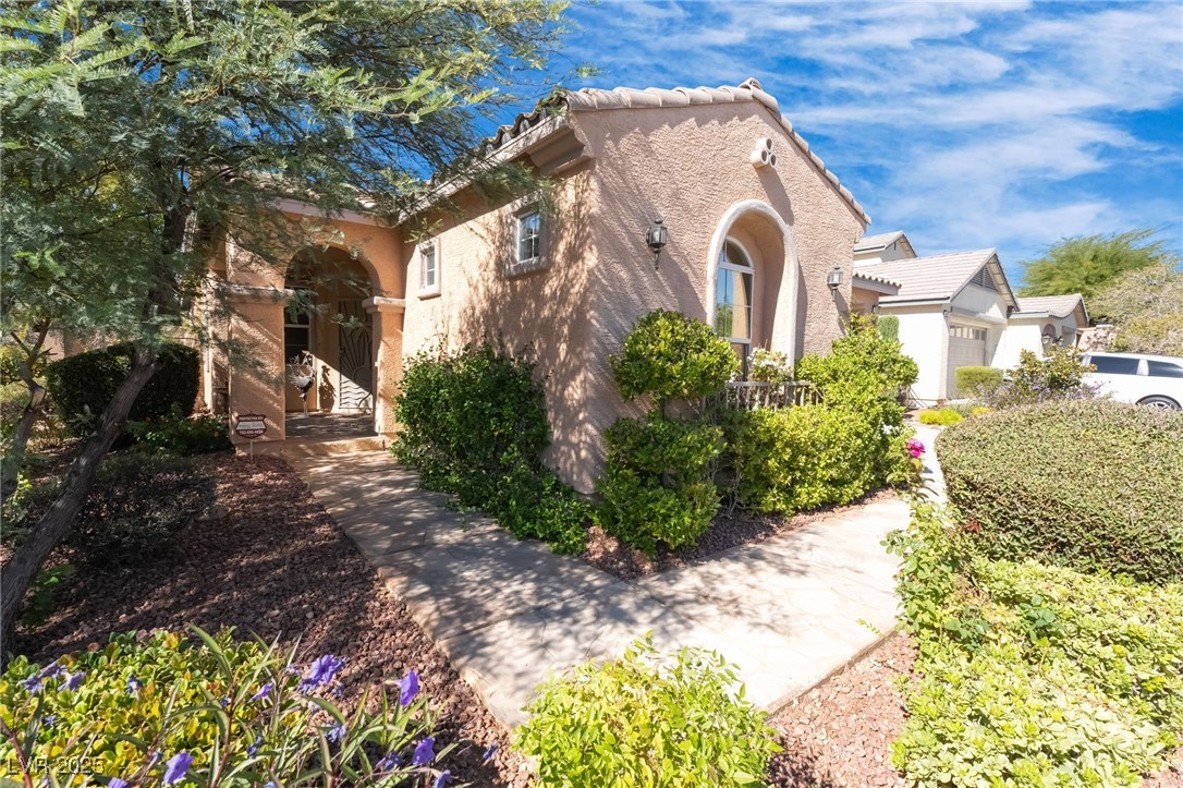 1695 Boundary Peak Way