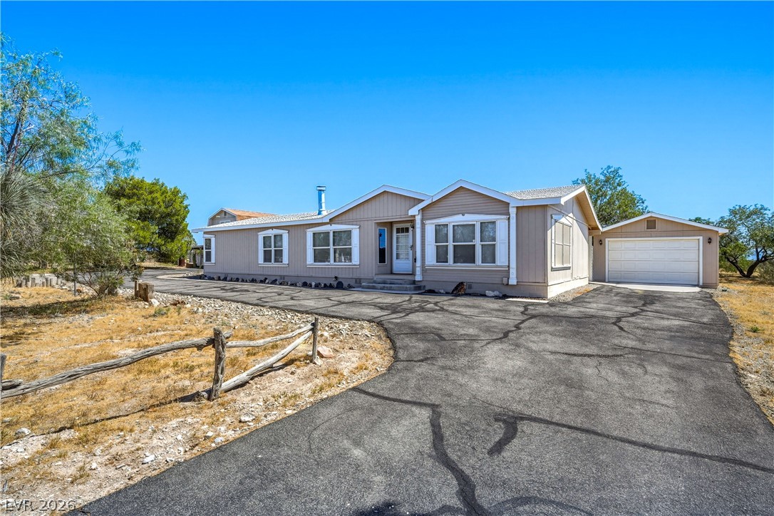 5461 Navajo Boulevard