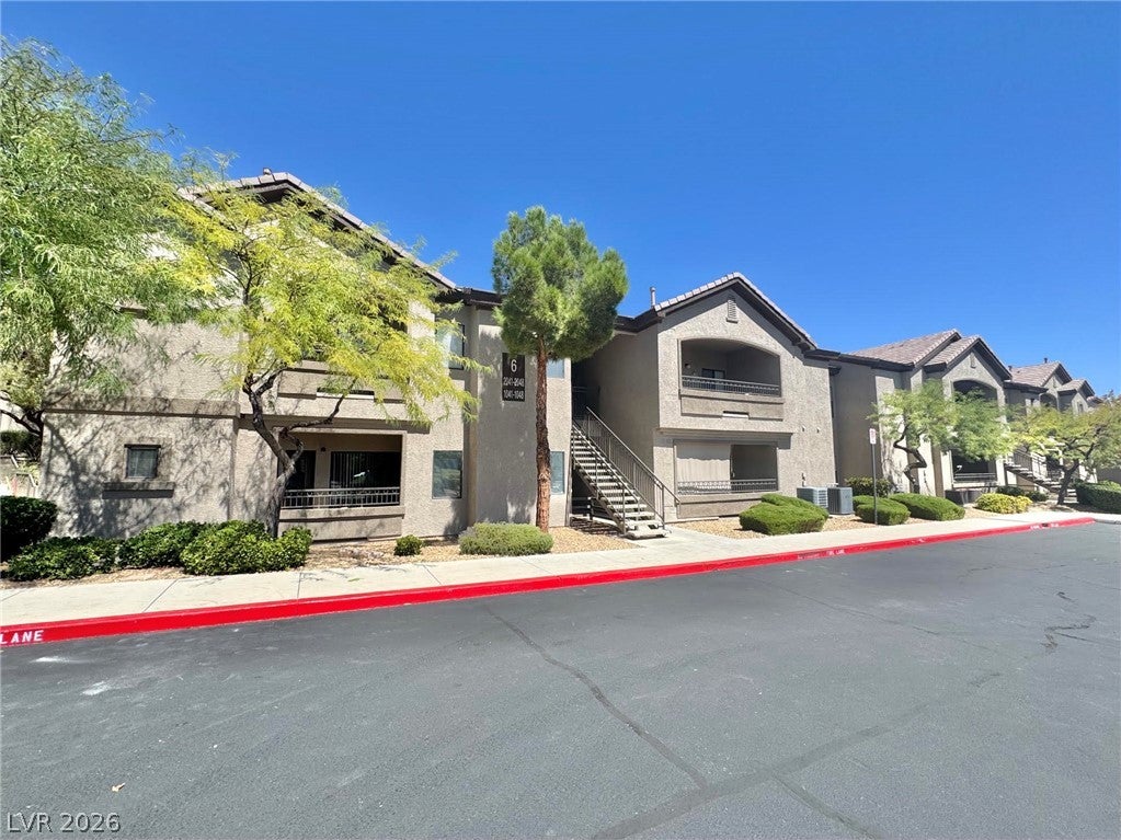 8250 N Grand Canyon Drive 2045