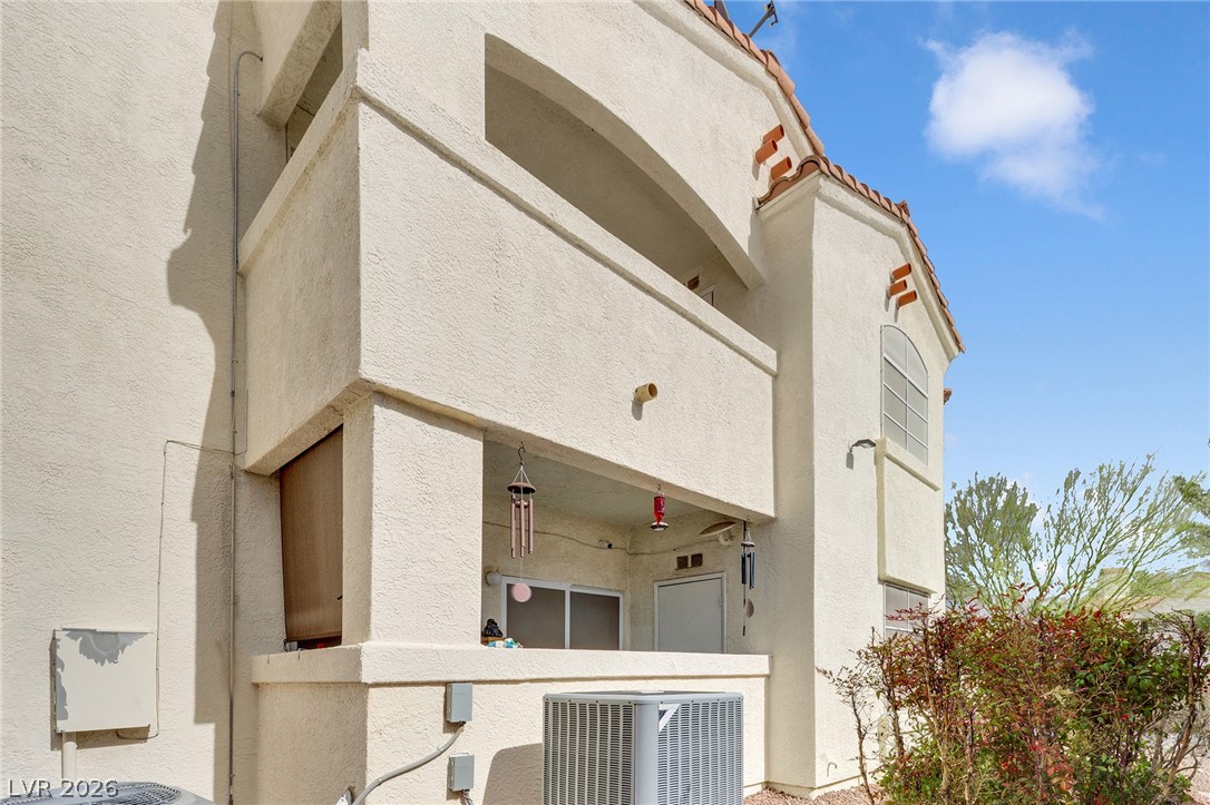 698 S Racetrack Road 1022