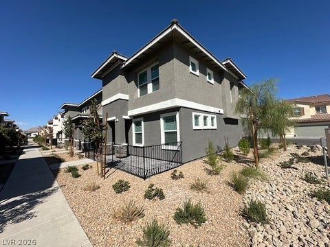 Townhouse For Rent - 901 Pink Sugarbird Street<br/> Henderson, NV 89011