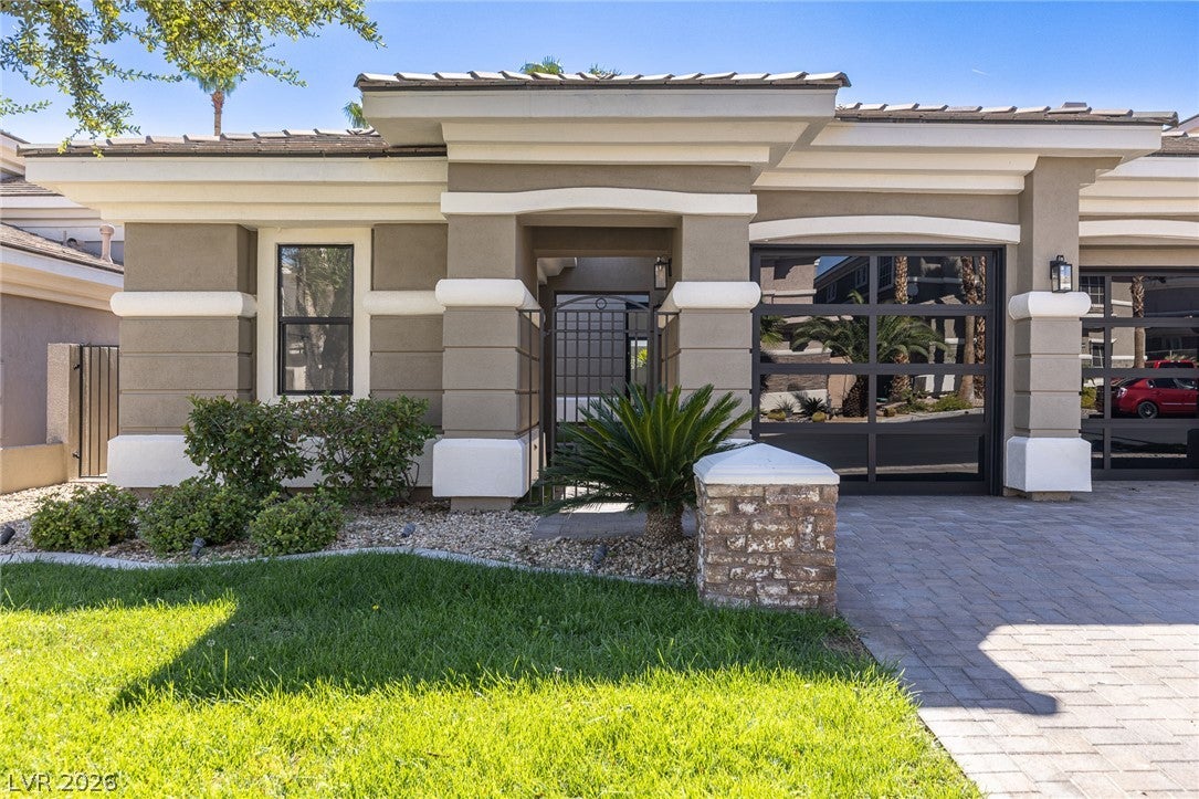 420 Pinnacle Heights Lane