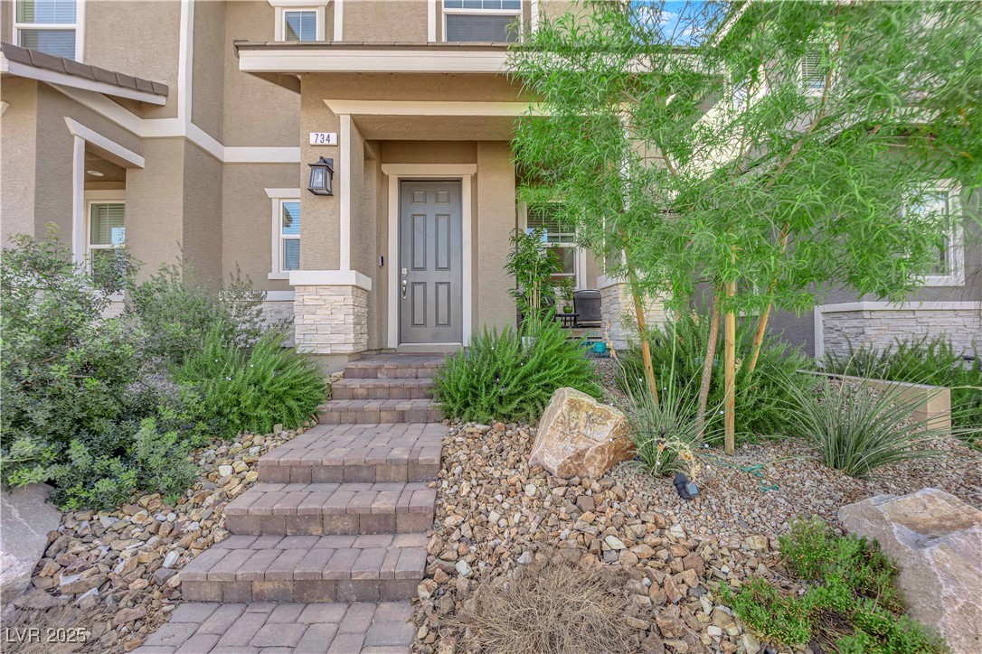 Properties 2 734 Last Dance Place Place