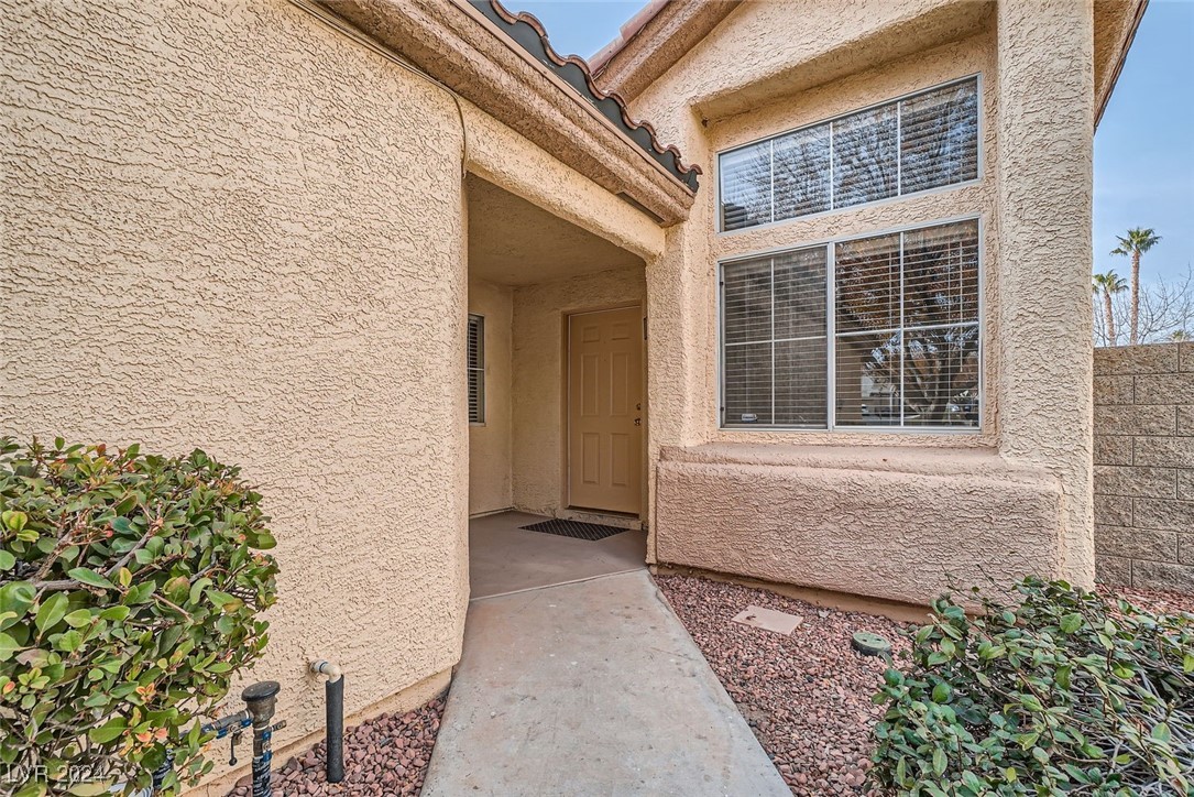 1115 Scenic Crest Drive, Henderson, Nevada image 3