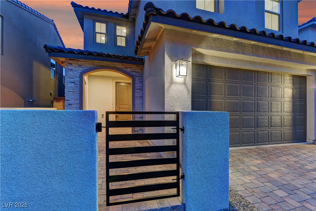 11813 Pandion Avenue