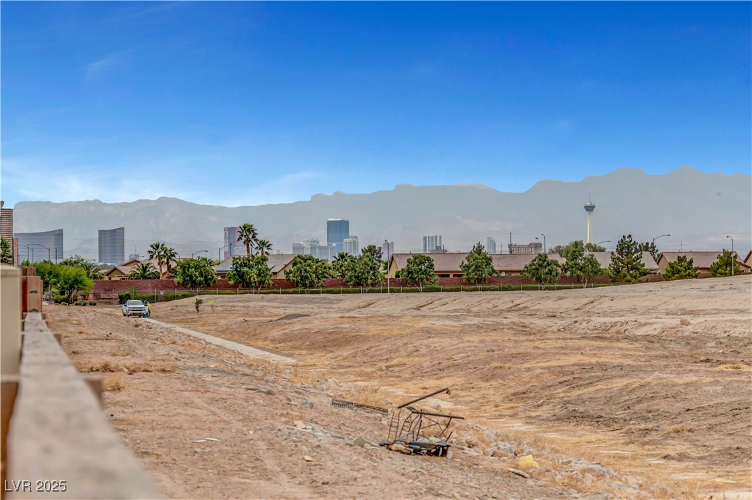 6390 Flathead Avenue, Las Vegas, Nevada image 50