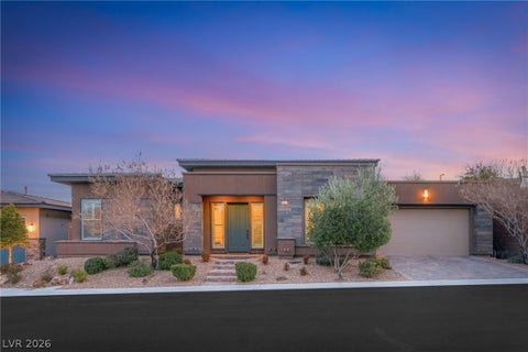 Homes For Sale - 10179 Emerald Sunset Court<br/> Las Vegas, NV 89148