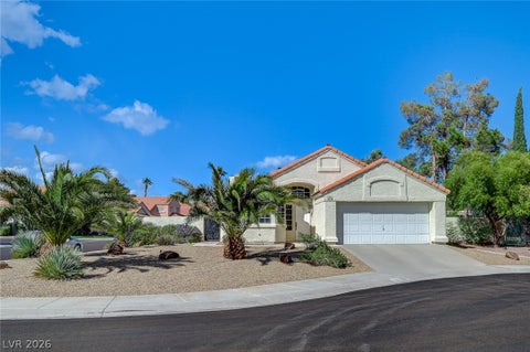 Photo of 9932 Heffner Hills Circle, Las Vegas, NV 89117 (MLS # 2826326)