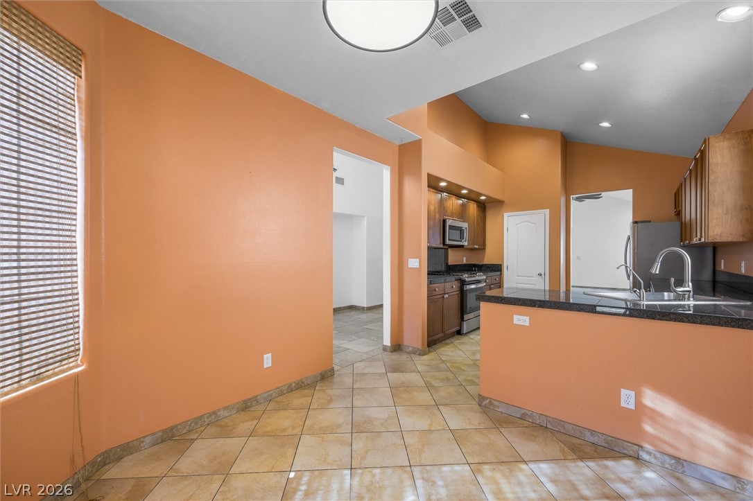 7046 Pink Flamingos Place