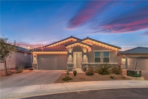 Homes For Sale - 607 Sylvan Street<br/> Henderson, NV 89002