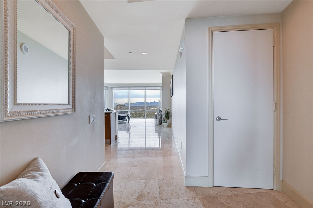 322 Karen Avenue 2602