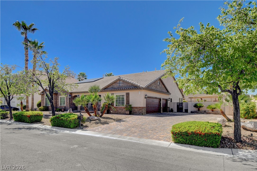 7651 Man O War Street