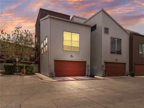 Photo of 2007 Pin Oak Avenue, Las Vegas, NV 89101 (MLS # 2779424)