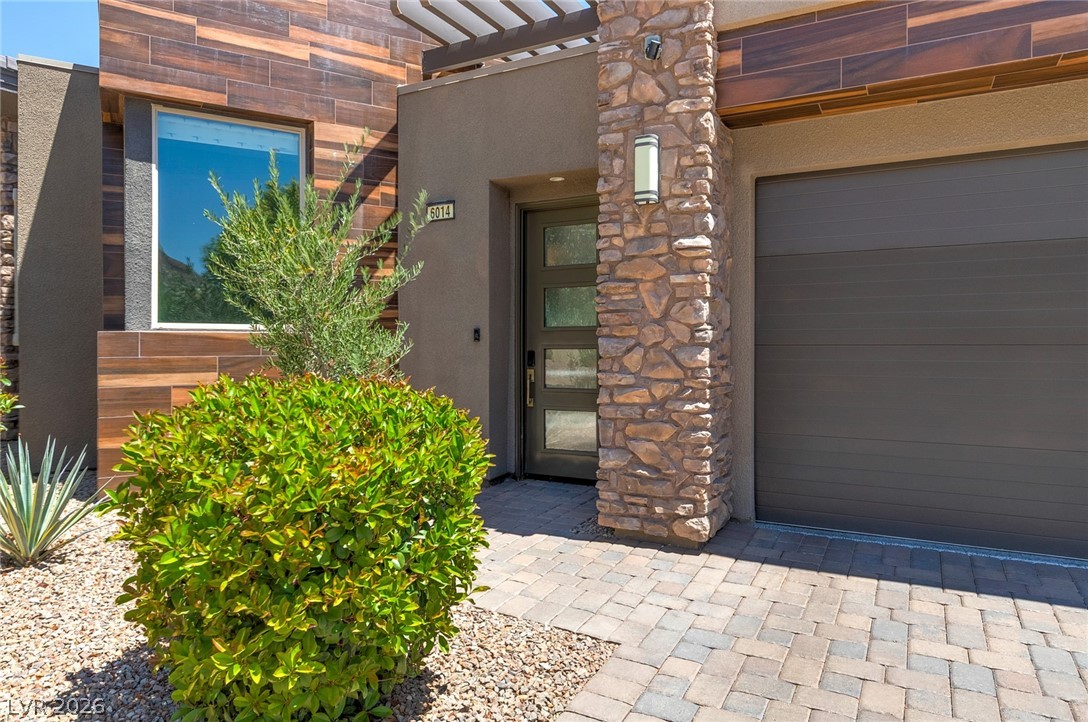 6014 Willow Ridge Court