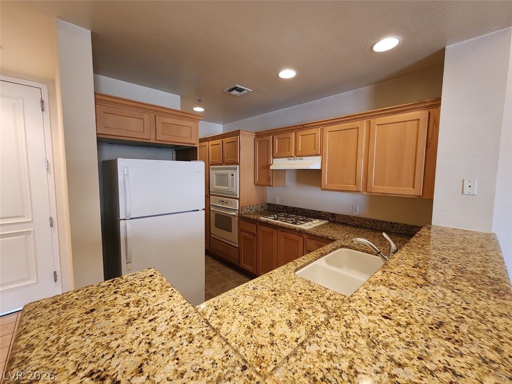 15 E Agate Avenue 306