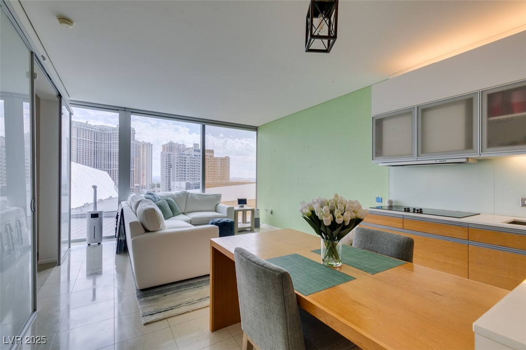 3722 Las Vegas Boulevard 304