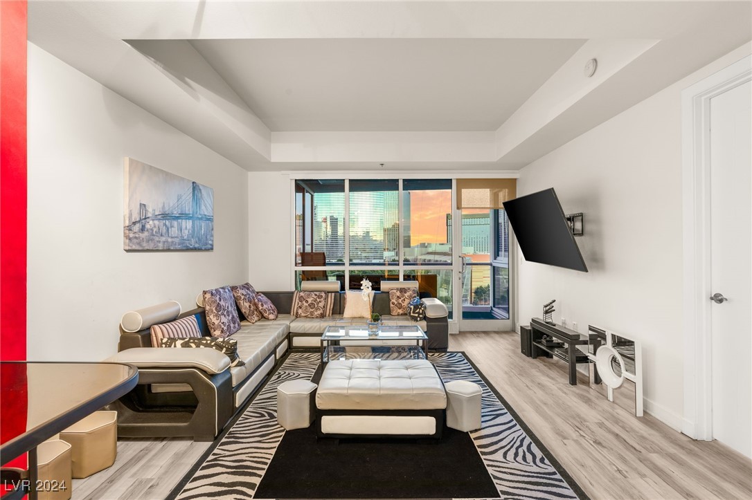 4575 Dean Martin Drive 1103